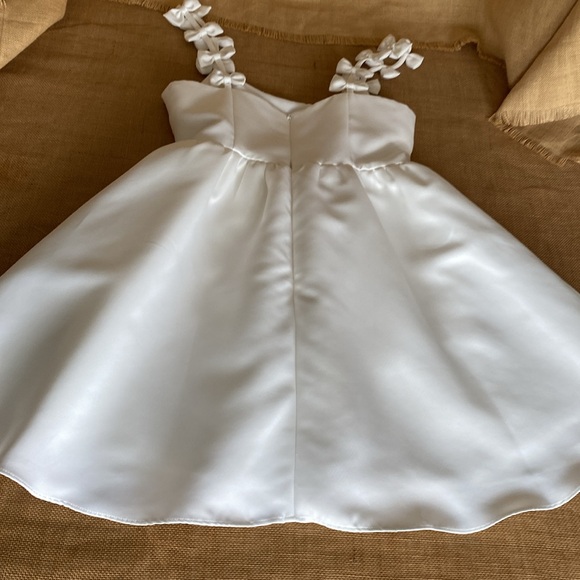 Elliatt Enchantment Ivory Fit & Flare Babydoll mini Dress - Picture 14 of 16